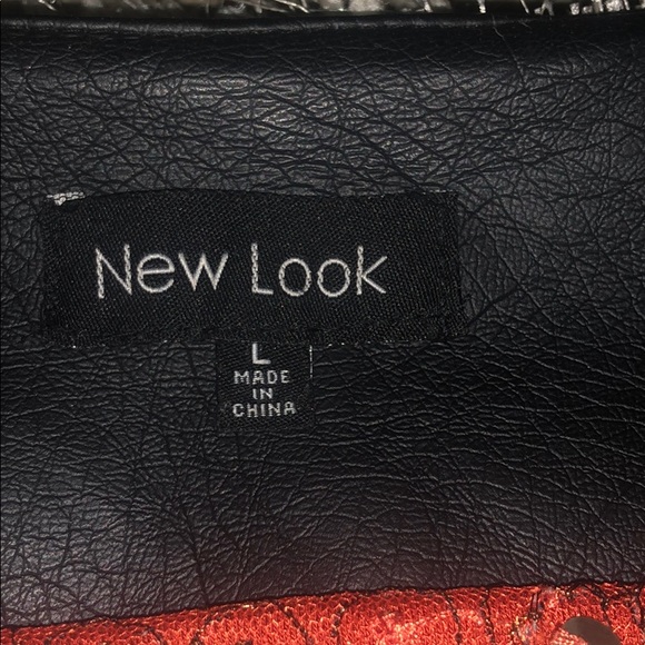 Bundle mini skirt,jacket, shirt and 6 boots - Picture 4 of 5